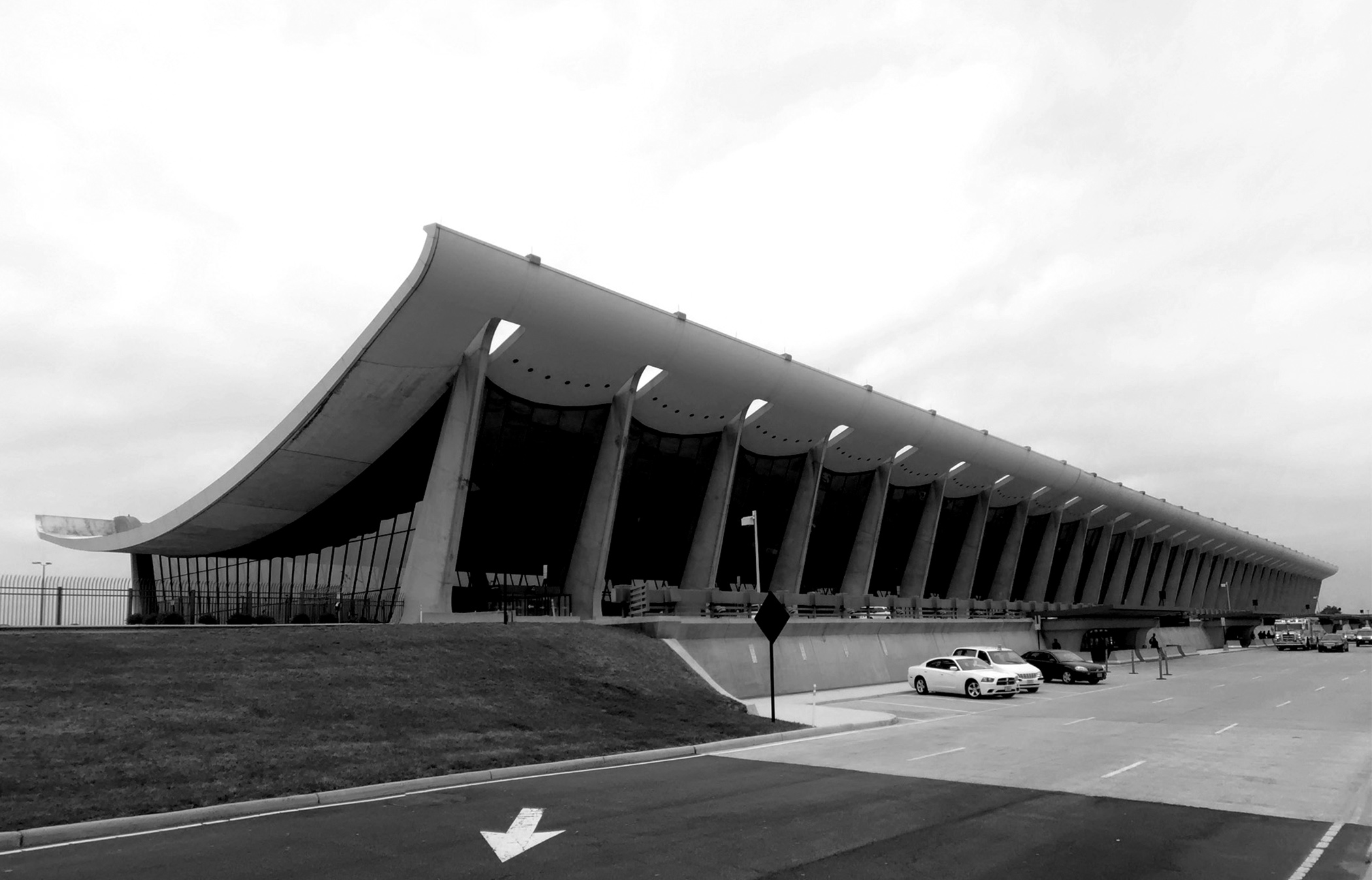 Image of TWA terminal building.